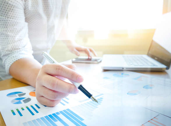 fondo-de-idea-concepto-de-análisis-de-negocios